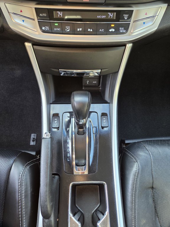 2013 Honda Accord Image 19