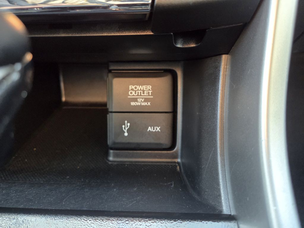 2013 Honda Accord Image 27