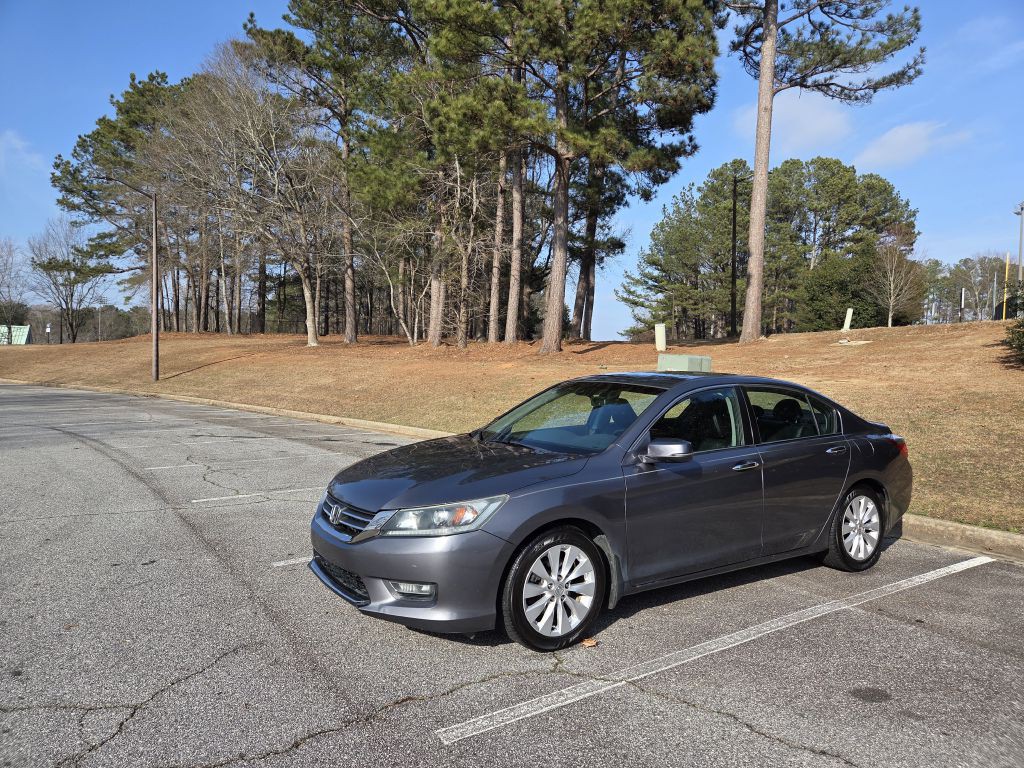 2013 Honda Accord Image 1