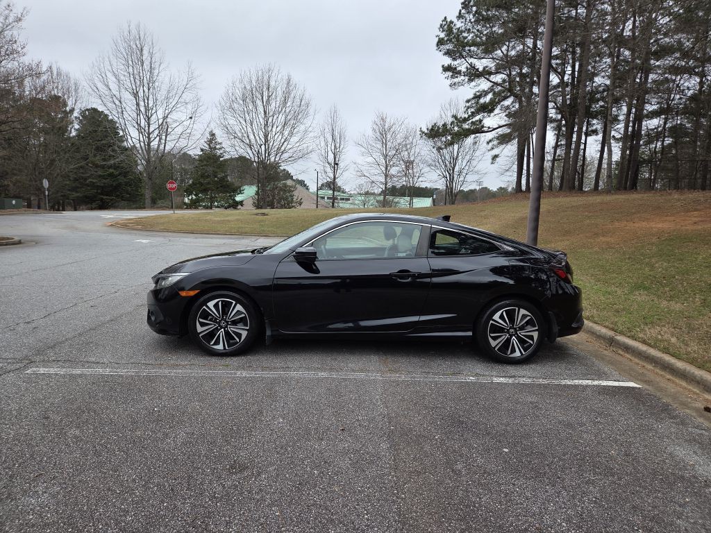 2018 Honda Civic Image 2