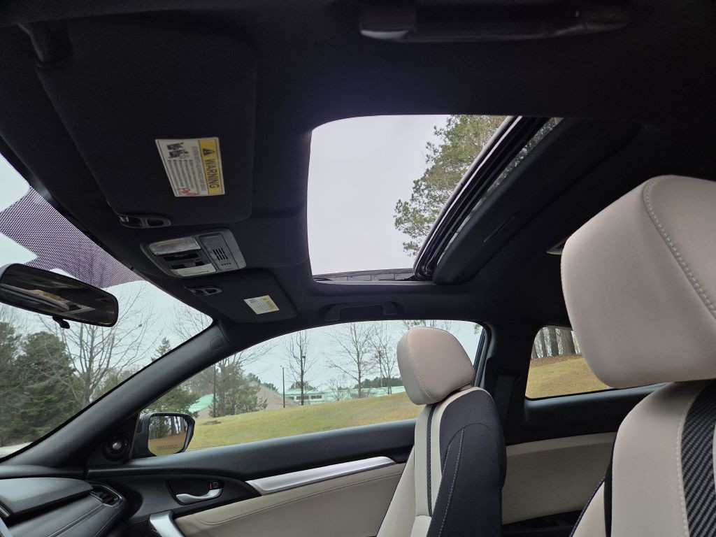 2018 Honda Civic Image 25