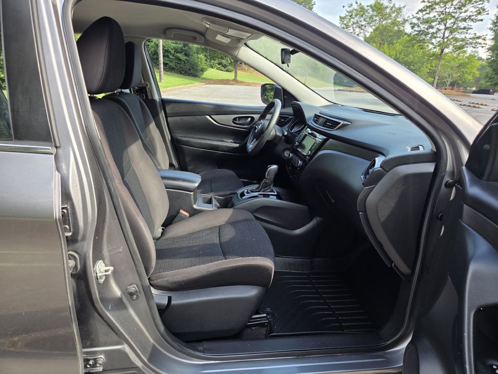2020 Nissan Rogue Image 14