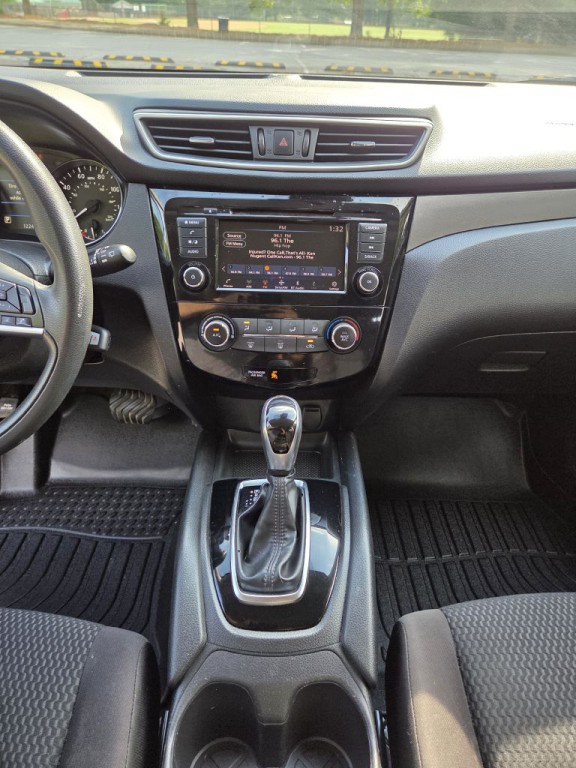2020 Nissan Rogue Image 20