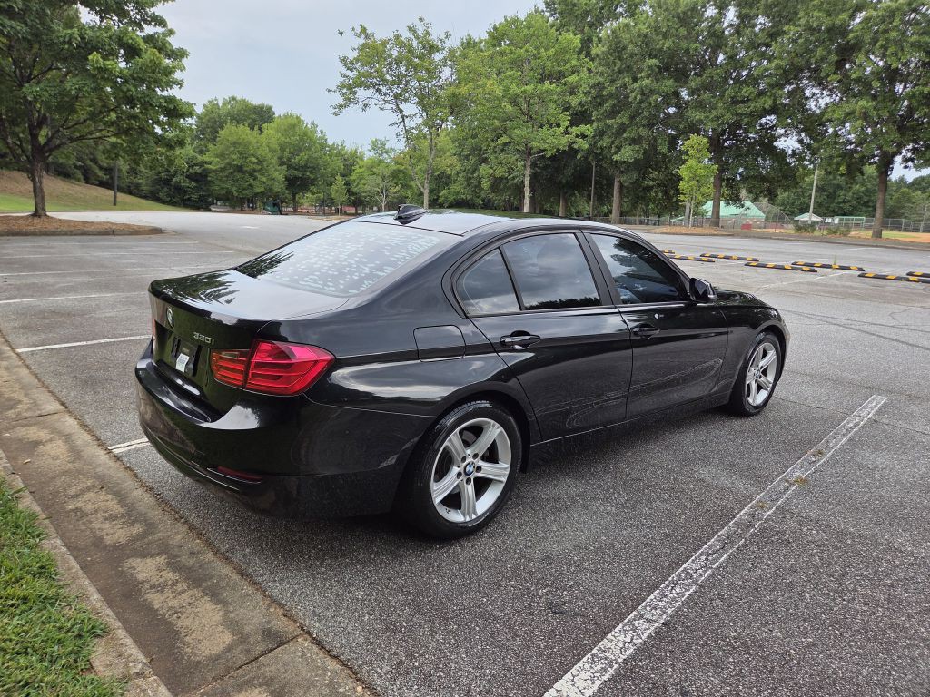 2015 BMW 3 Series Image 5