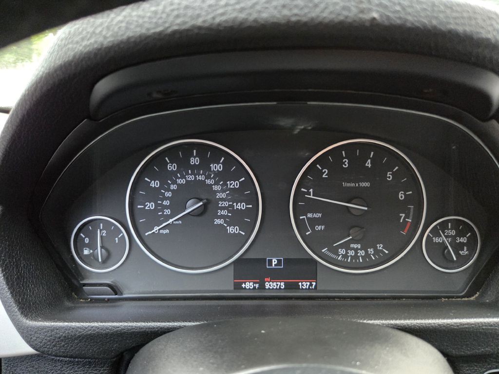 2015 BMW 3 Series Image 27
