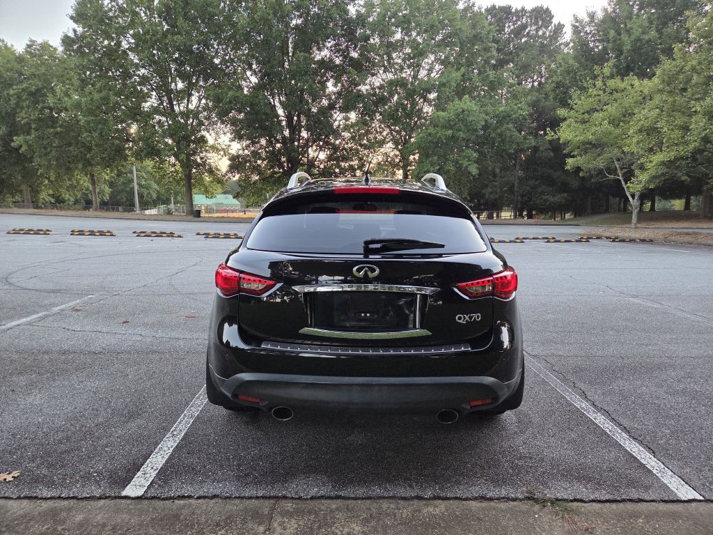 2014 INFINITI QX70 Image 4