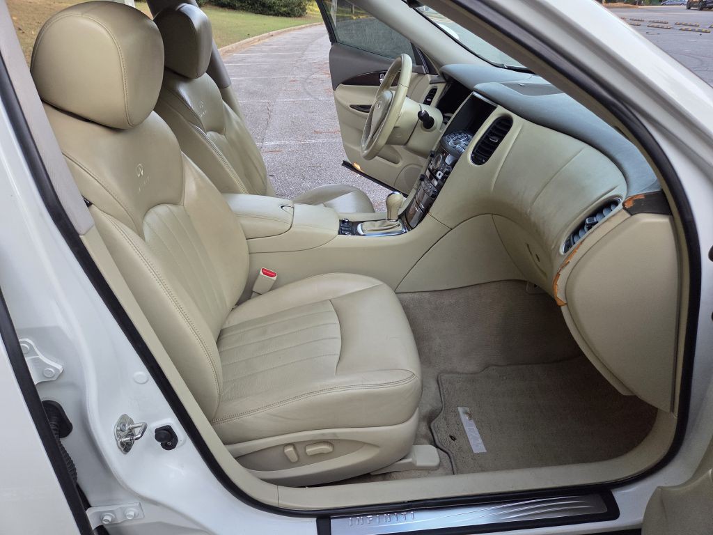 2012 INFINITI EX35 Image 16
