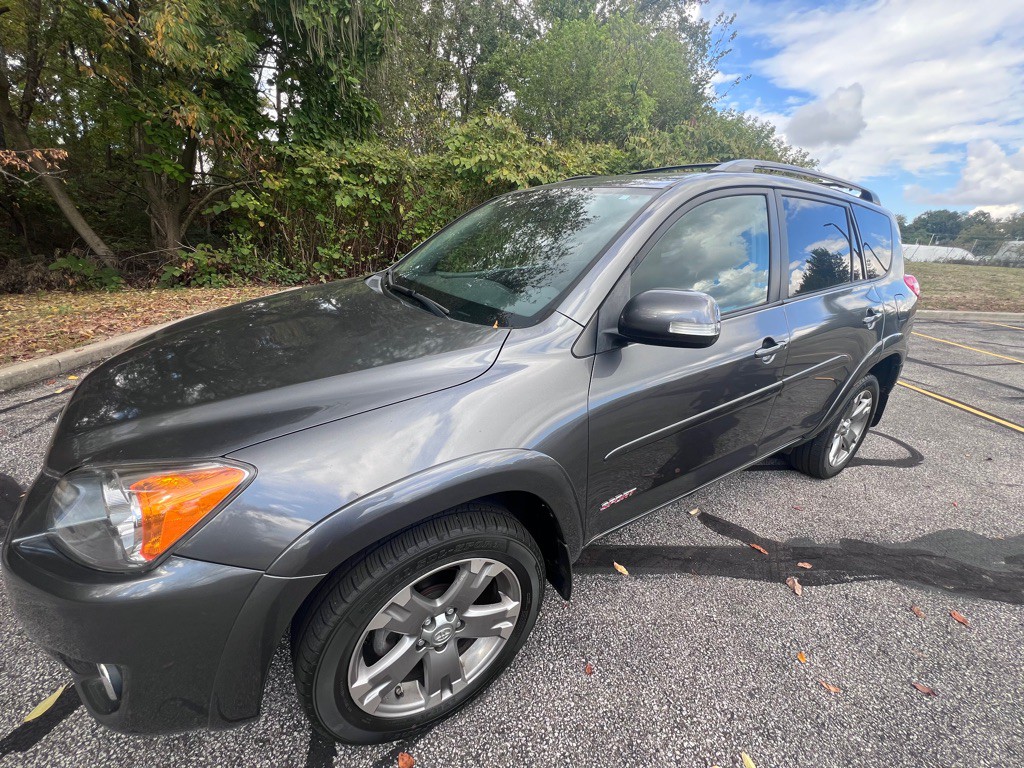 2010 Toyota Rav4 Image 1