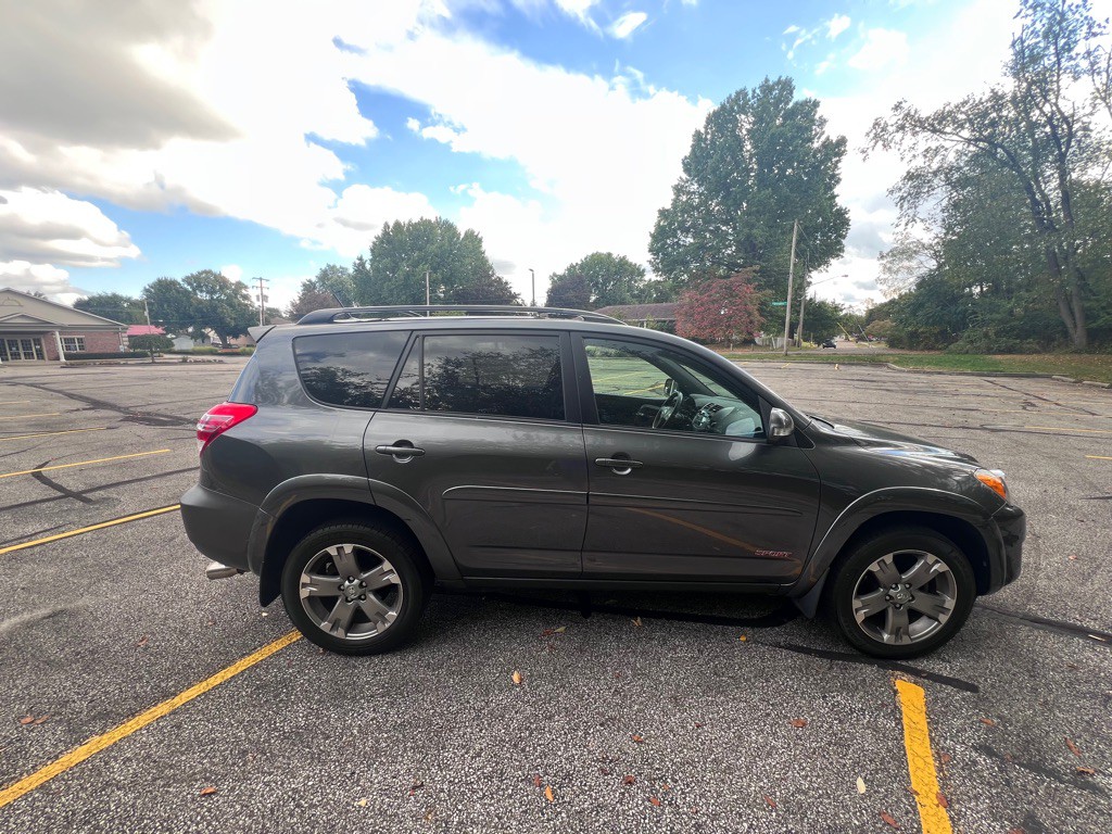 2010 Toyota Rav4 Image 4