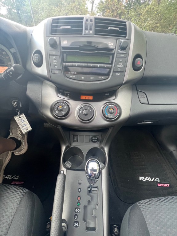 2010 Toyota Rav4 Image 10