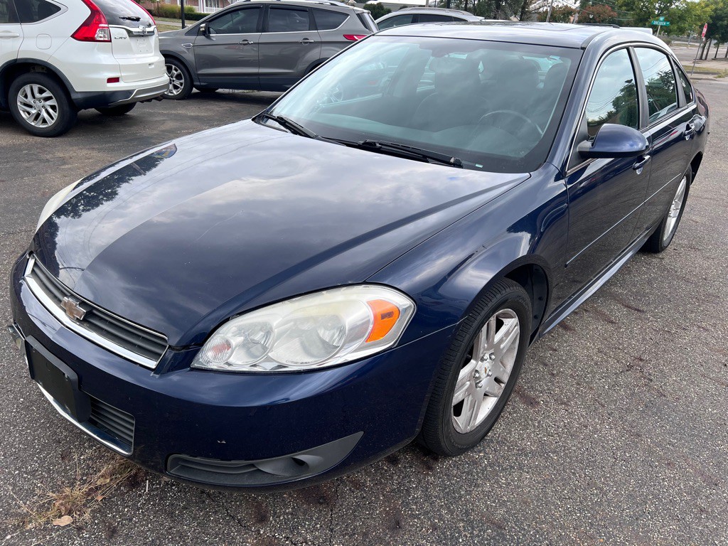 2011 Chevrolet Impala Image 1