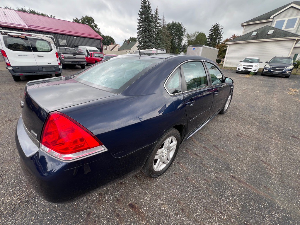 2011 Chevrolet Impala Image 5