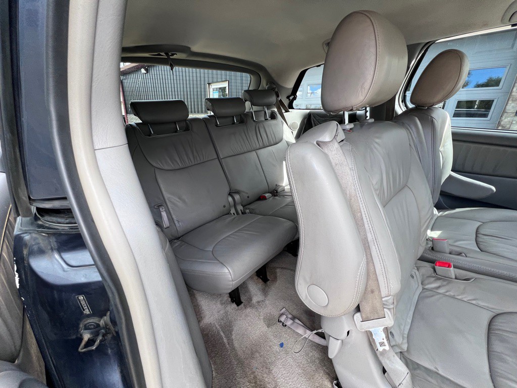 2008 Toyota Sienna Image 14