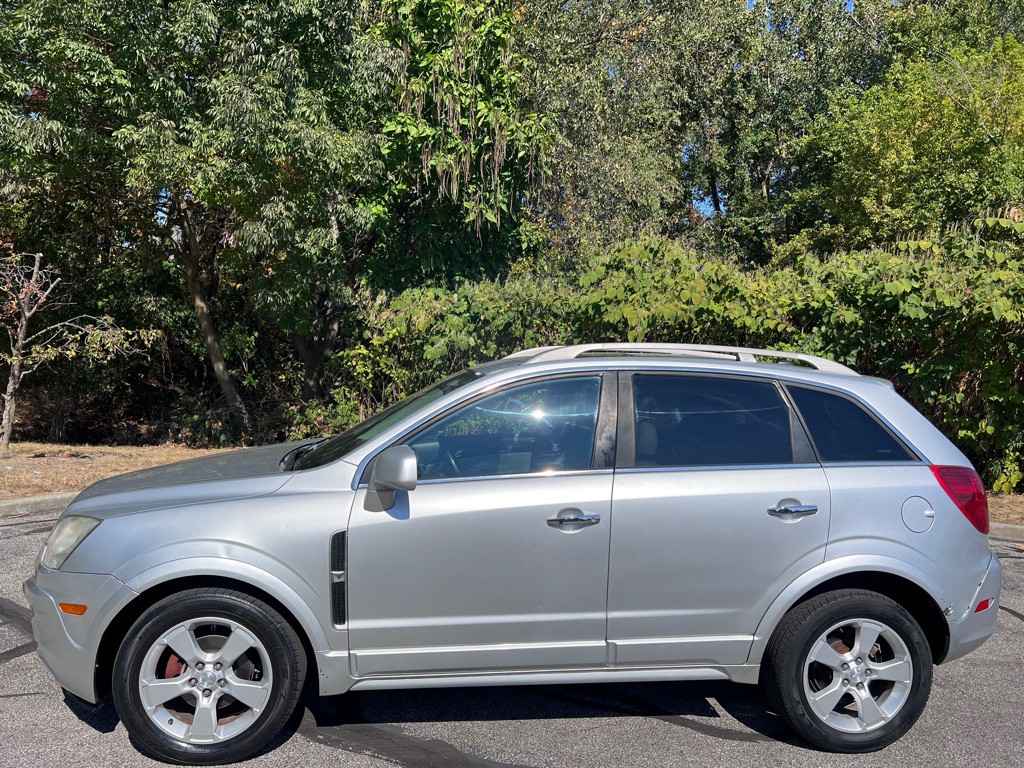 2013 Chevrolet Captiva Image 2