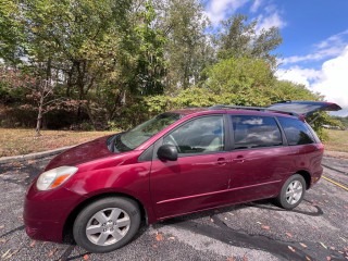Image for 2004 Toyota Sienna LE ID: 6875156