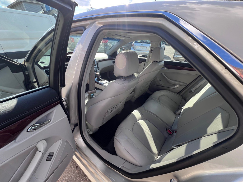 2013 Cadillac CTS Image 9