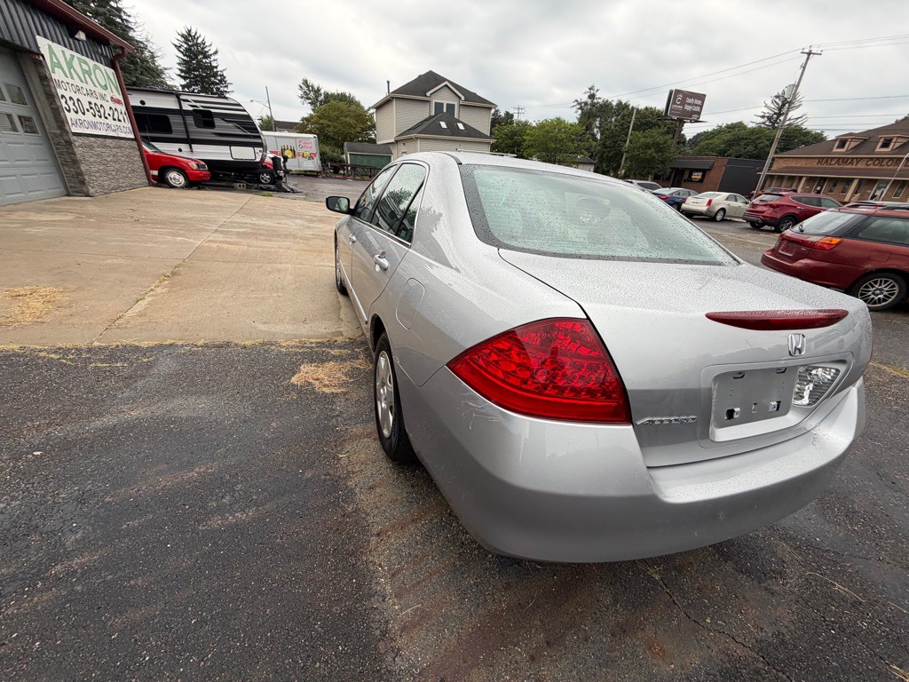 2007 Honda Accord Image 5