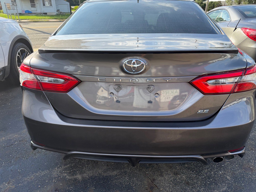 2018 Toyota Camry Image 5