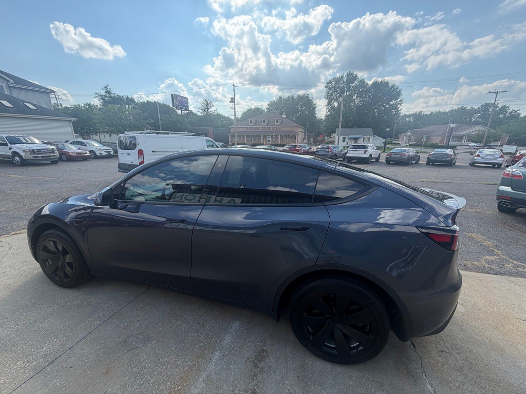 2021 Tesla Model Y Image 5