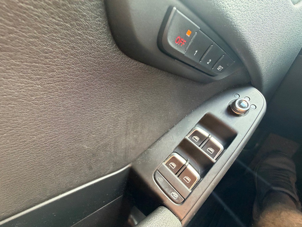 2014 Audi A4 Image 12