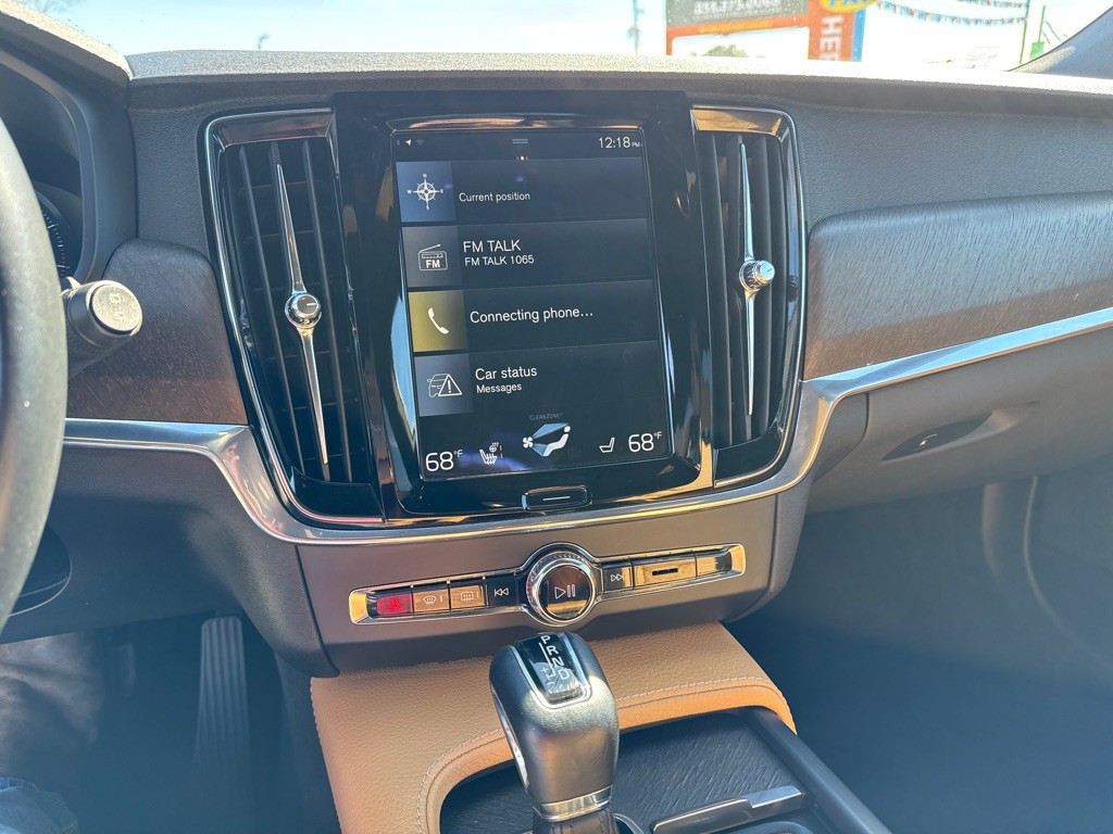 2018 Volvo V90 CROSS COUNTRY Image 11