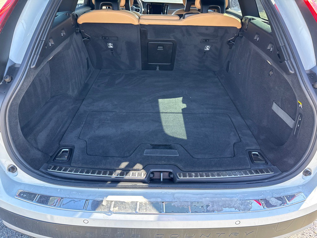 2018 Volvo V90 CROSS COUNTRY Image 16