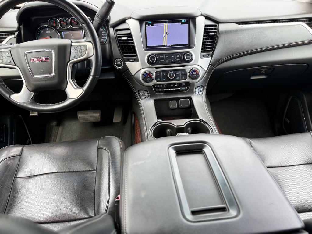 2020 GMC Yukon Image 18