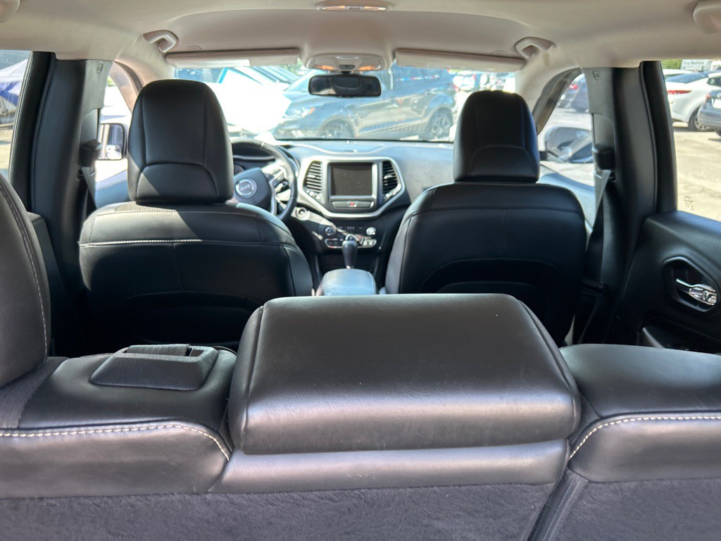 2018 Jeep Cherokee Image 7