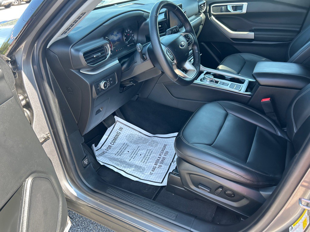 2022 Ford Explorer Image 5