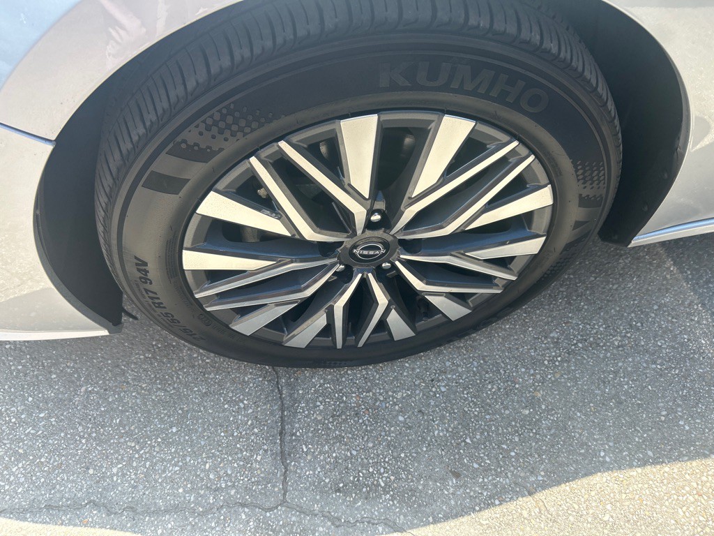 2024 Nissan Altima Image 3