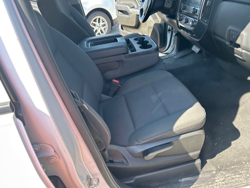 2018 Chevrolet Silverado 1500 Image 9
