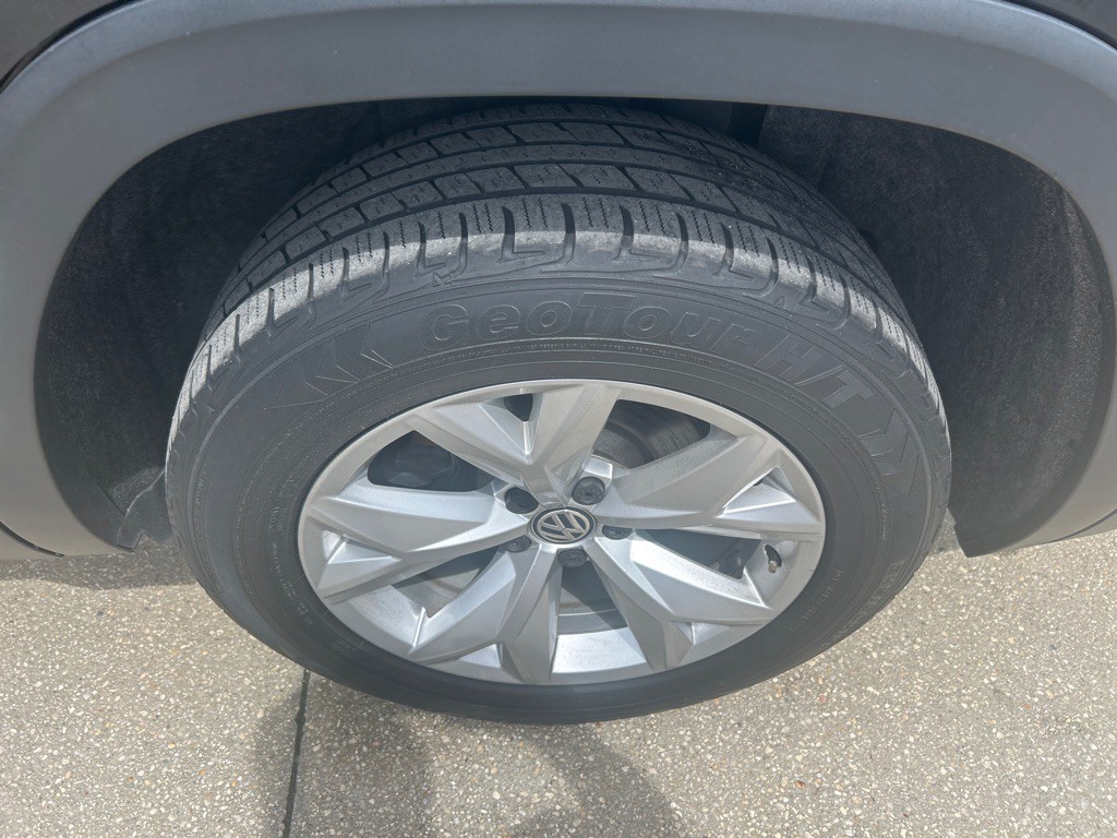 2018 Volkswagen Atlas Image 3