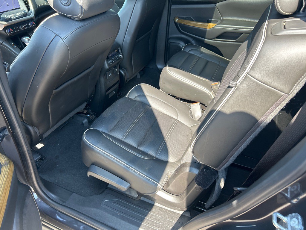 2018 GMC Acadia Image 7