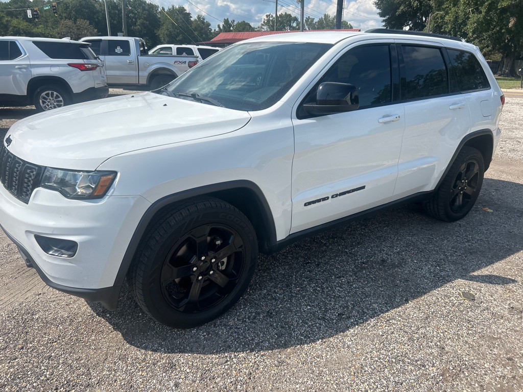 2019 Jeep Grand Cherokee Image 1