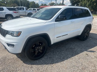 Image for 2019 Jeep Grand Cherokee Upland ID: 6757972
