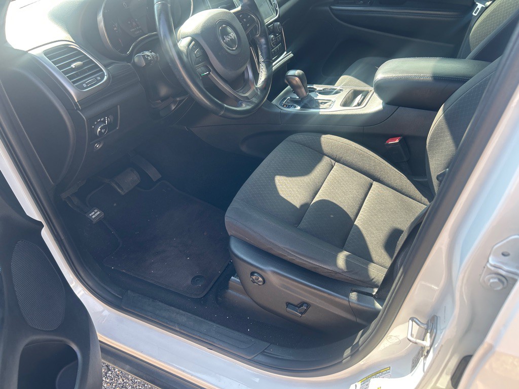 2019 Jeep Grand Cherokee Image 4