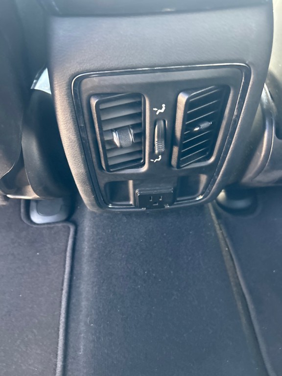 2019 Jeep Grand Cherokee Image 8