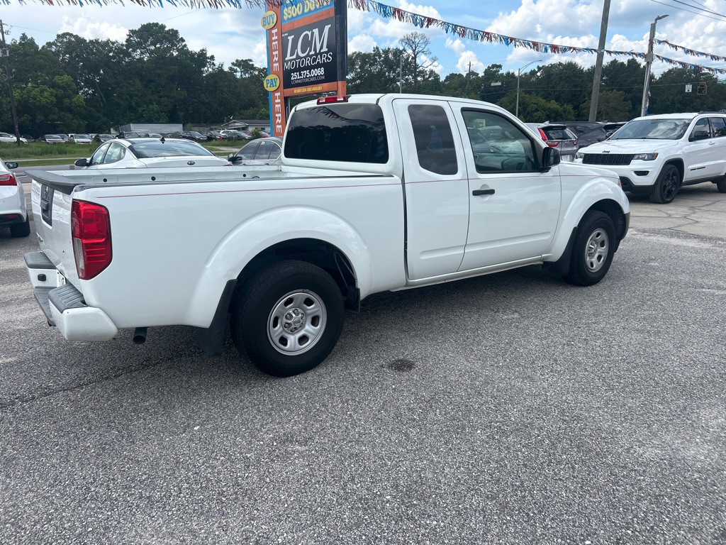 2019 Nissan Frontier Image 2