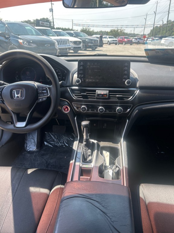 2018 Honda Accord Image 9