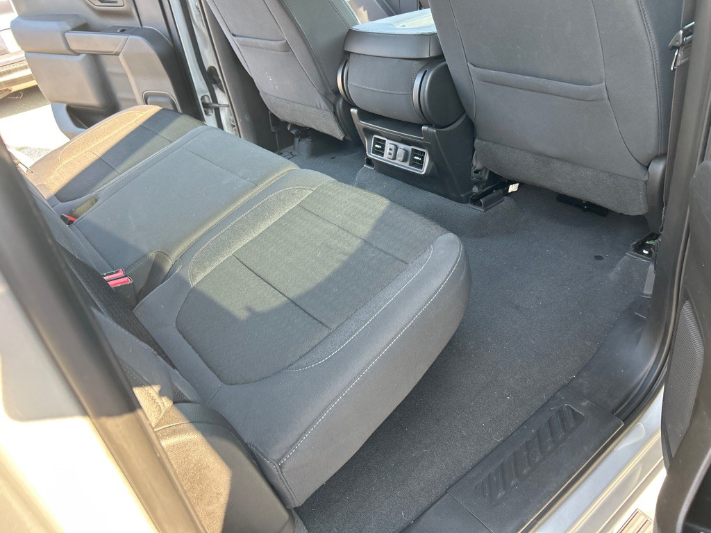 2019 Chevrolet Silverado 1500 Image 13