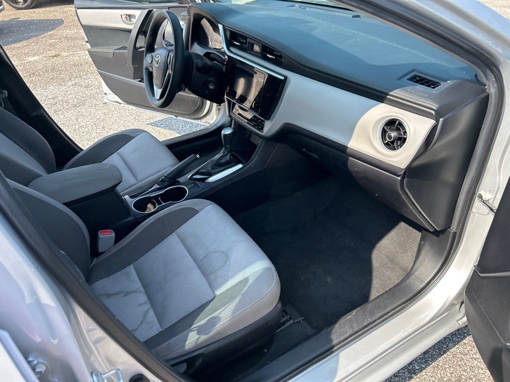 2019 Toyota Corolla Image 8