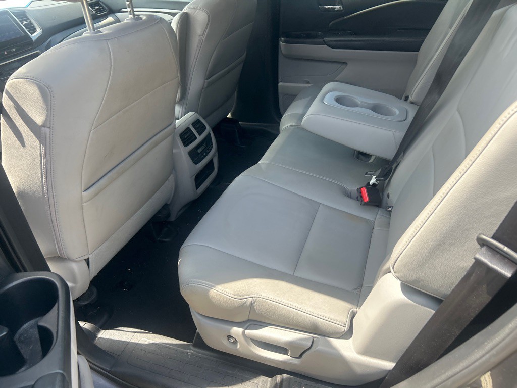 2016 Honda Pilot Image 8