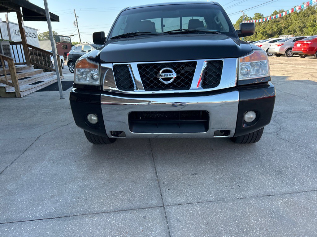2012 Nissan Titan Image 5