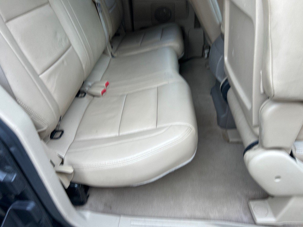 2012 Nissan Titan Image 14