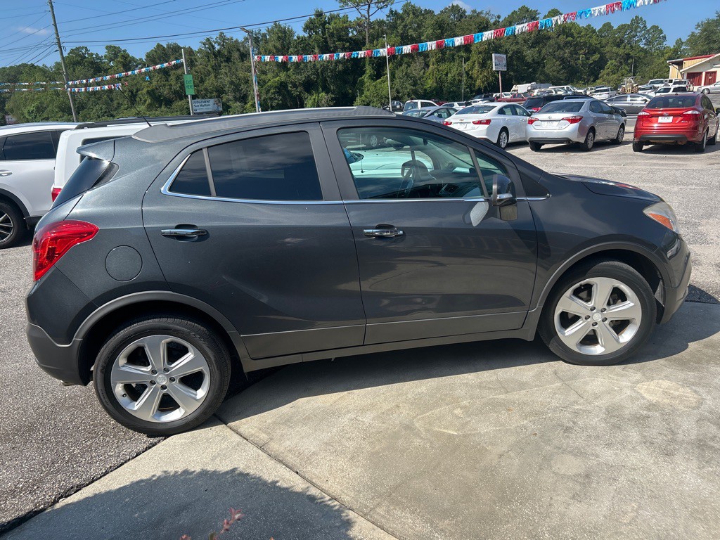 2016 Buick Enclave Image 2