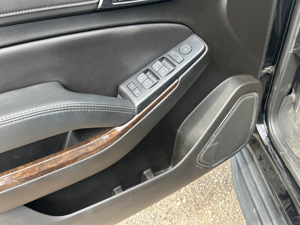 2019 Chevrolet Tahoe Image 6