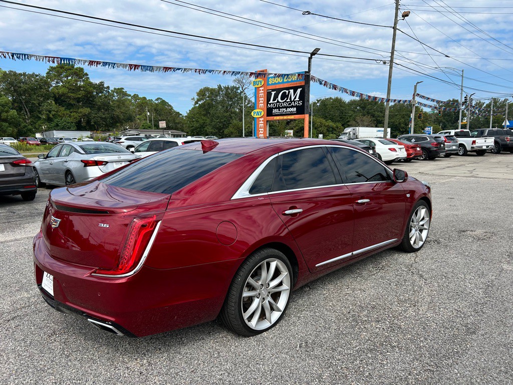 2018 Cadillac XTS Image 2