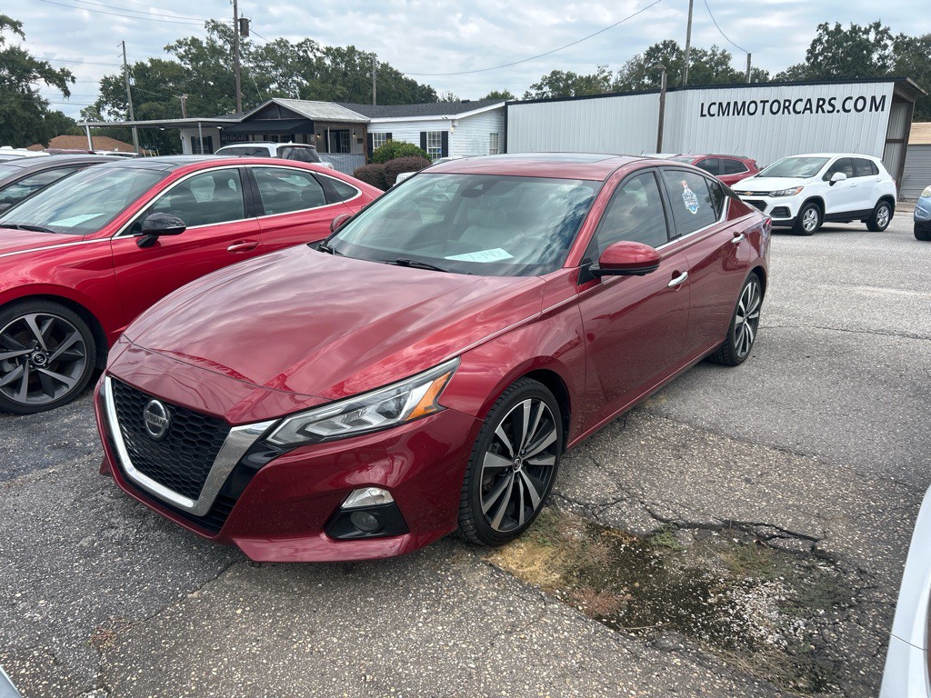2019 Nissan Altima Image 1