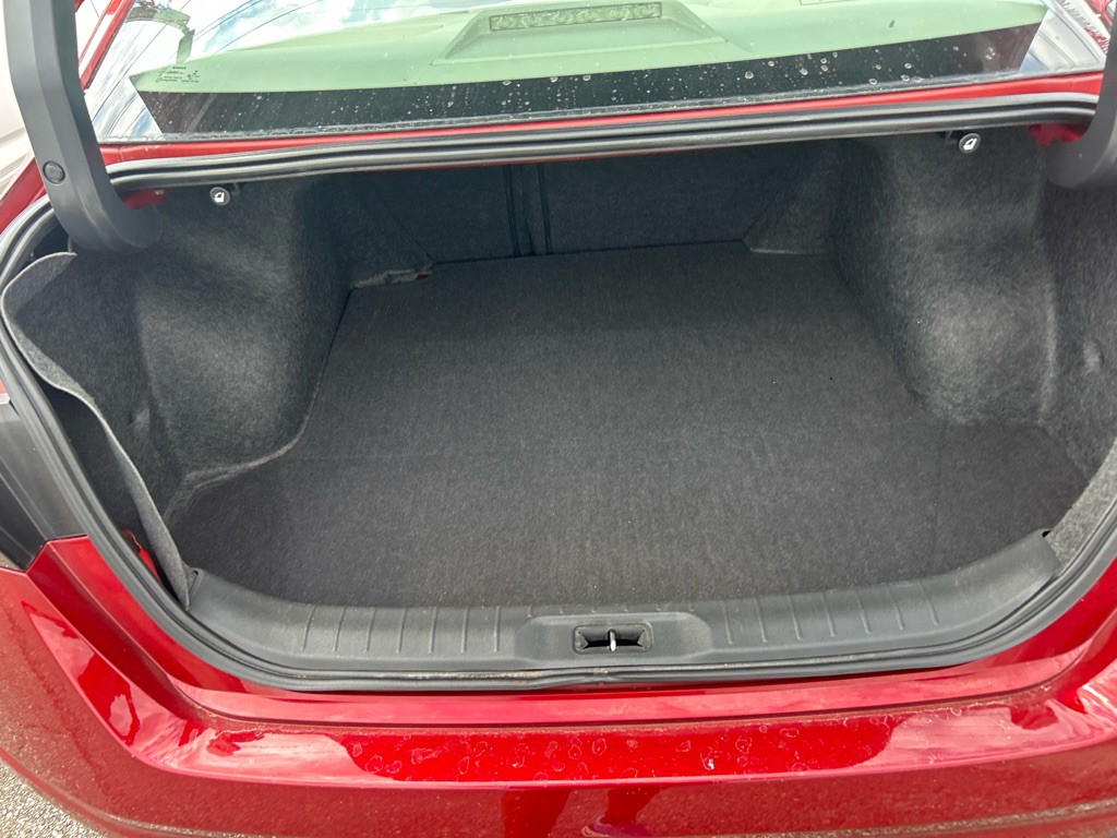 2019 Nissan Altima Image 16