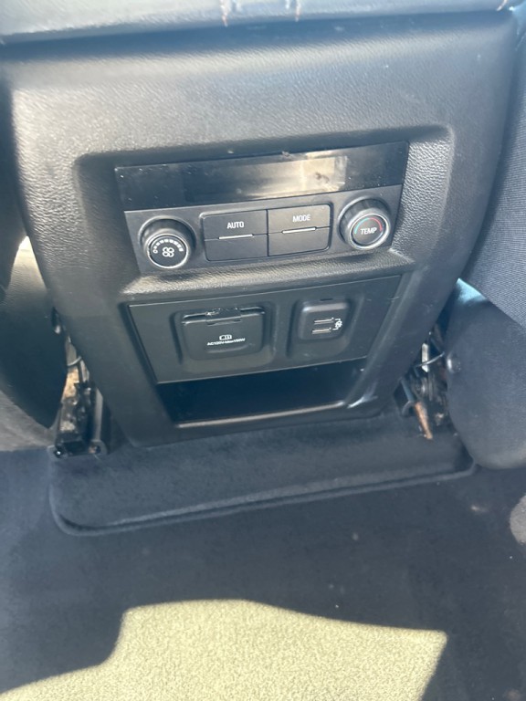 2021 Chevrolet Traverse Image 9